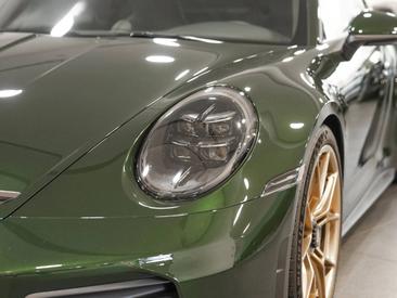Porsche 992 II GT3 Mit Touring-Paket — photo 7