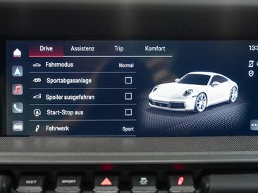 Porsche 992 I Carrera 4S — photo 24