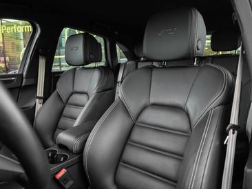 Porsche Macan GTS — photo 13