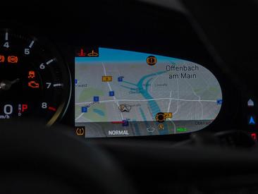 Porsche 992 I Carrera 4S — photo 28
