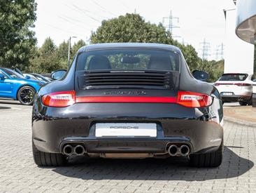 Porsche 997 II Carrera 4S — photo 4