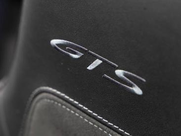Porsche 992 II Carrera GTS Cabriolet — photo 29