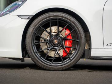 Porsche 991 II Carrera GTS Cabriolet — photo 13