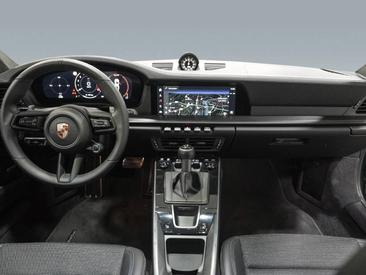 Porsche 992 II GT3 Mit Touring-Paket — photo 12
