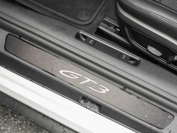 Porsche 992 I GT3 Mit Touring-Paket — photo 32