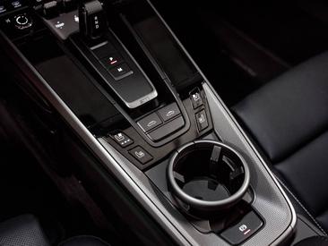 Porsche 992 I Targa 4S — photo 25