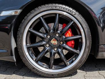 Porsche 997 II Carrera 4S — photo 9