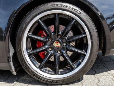 Porsche 997 II Carrera 4S — photo 10