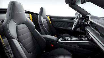 Porsche 992 I Turbo S Cabriolet — photo 9