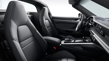 Porsche 992 I Targa 4S — photo 6