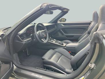 Porsche 992 II Turbo S Cabriolet — photo 14