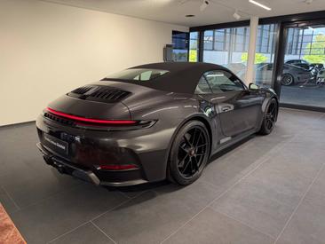 Porsche 992 II Carrera 4 GTS Cabriolet — photo 5