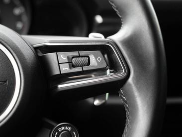 Porsche Macan GTS — photo 25