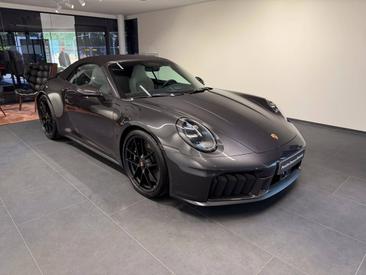 Porsche 992 II Carrera 4 GTS Cabriolet — photo 7