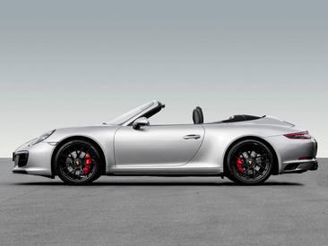 Porsche 991 II Carrera 4 GTS Cabriolet — photo 2