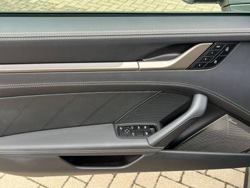 Porsche 992 II Turbo S Cabriolet — photo 18