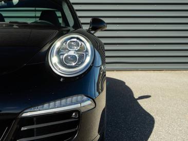 Porsche 991 I Carrera 4 GTS — photo 9