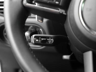 Porsche Macan GTS — photo 26