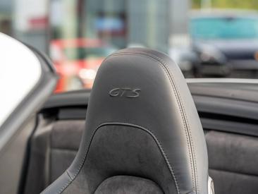 Porsche 991 II Carrera GTS Cabriolet — photo 23