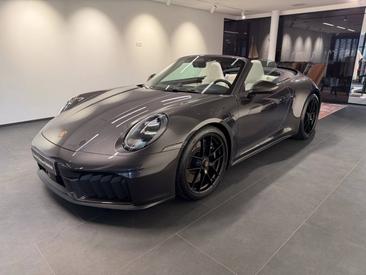 Porsche 992 II Carrera 4 GTS Cabriolet — photo 9