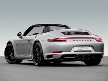 Porsche 991 II Carrera 4 GTS Cabriolet — photo 3