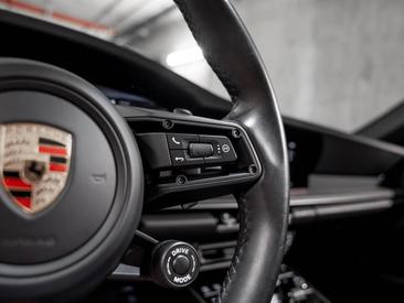 Porsche 992 I Targa 4S — photo 38