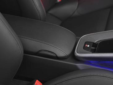 Porsche 992 I Turbo S Cabriolet — photo 17