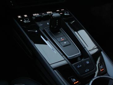 Porsche 992 II Carrera — photo 20