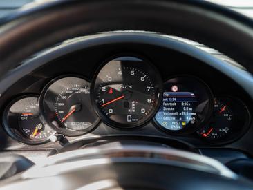 Porsche 991 I Carrera 4 GTS — photo 14