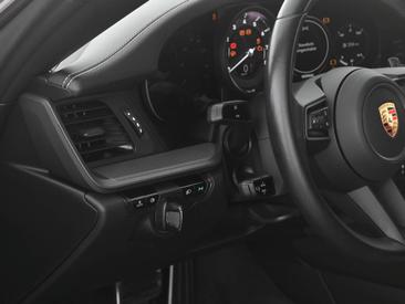 Porsche 992 I Carrera Cabriolet — photo 14