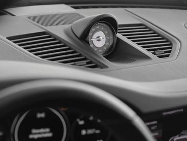 Porsche 992 I Carrera Cabriolet — photo 15