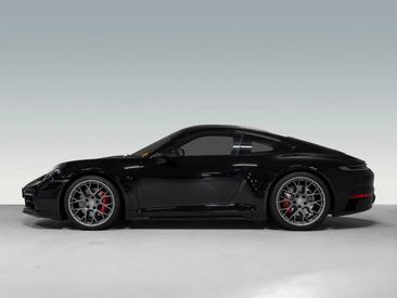 Porsche 992 I Carrera 4S — photo 2