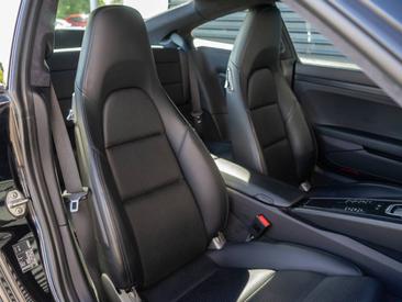 Porsche 991 I Carrera 4 GTS — photo 18