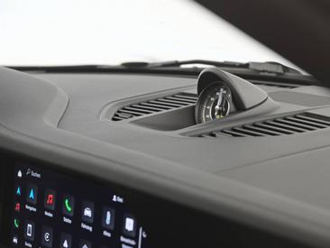 Porsche 992 I Turbo S Cabriolet — photo 24