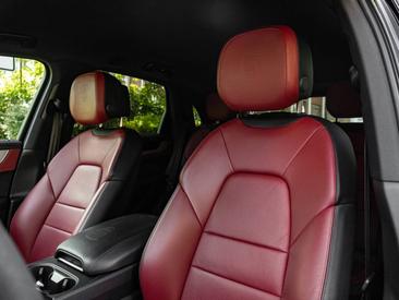 Porsche Cayenne III — photo 13