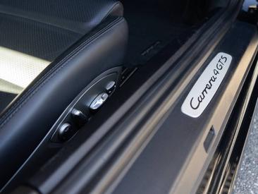 Porsche 991 I Carrera 4 GTS — photo 24