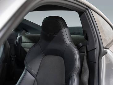 Porsche 992 I Carrera GTS — photo 34