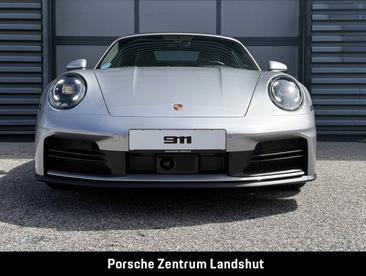 Porsche 992 II Carrera Cabriolet — photo 8