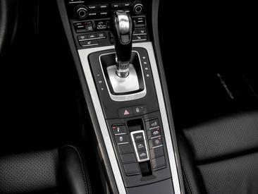 Porsche 991 II Carrera 4 GTS Cabriolet — photo 15