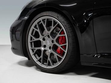 Porsche 992 I Carrera 4S — photo 13