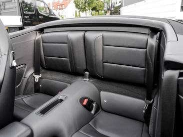 Porsche 991 II Carrera 4 GTS Cabriolet — photo 18