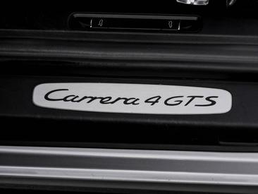 Porsche 991 II Carrera 4 GTS Cabriolet — photo 20