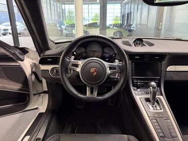 Porsche 991 I GT3 — photo 15