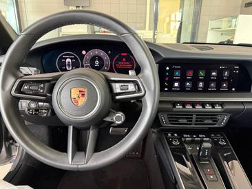 Porsche 992 II Carrera Cabriolet — photo 17