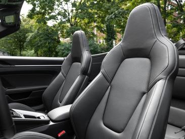 Porsche 992 II Carrera Cabriolet — photo 14