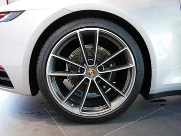 Porsche 992 I Targa 4 — photo 12