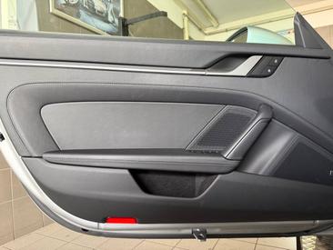 Porsche 992 II Carrera Cabriolet — photo 24