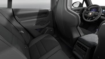 Porsche Macan Electrique GTS — photo 14