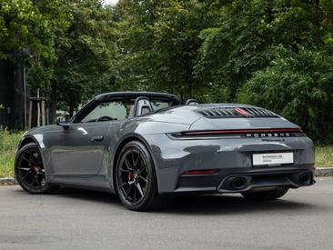 Porsche 992 II Carrera S Cabriolet — photo 3