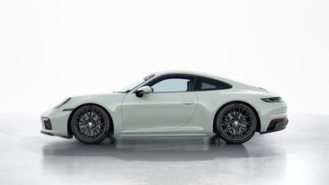 Porsche 992 I Carrera 4 GTS — photo 2